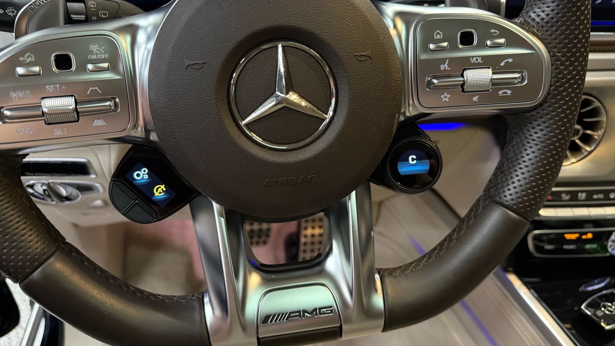 2021 Mercedes-Benz G-Class AMG G63 - Photo 7