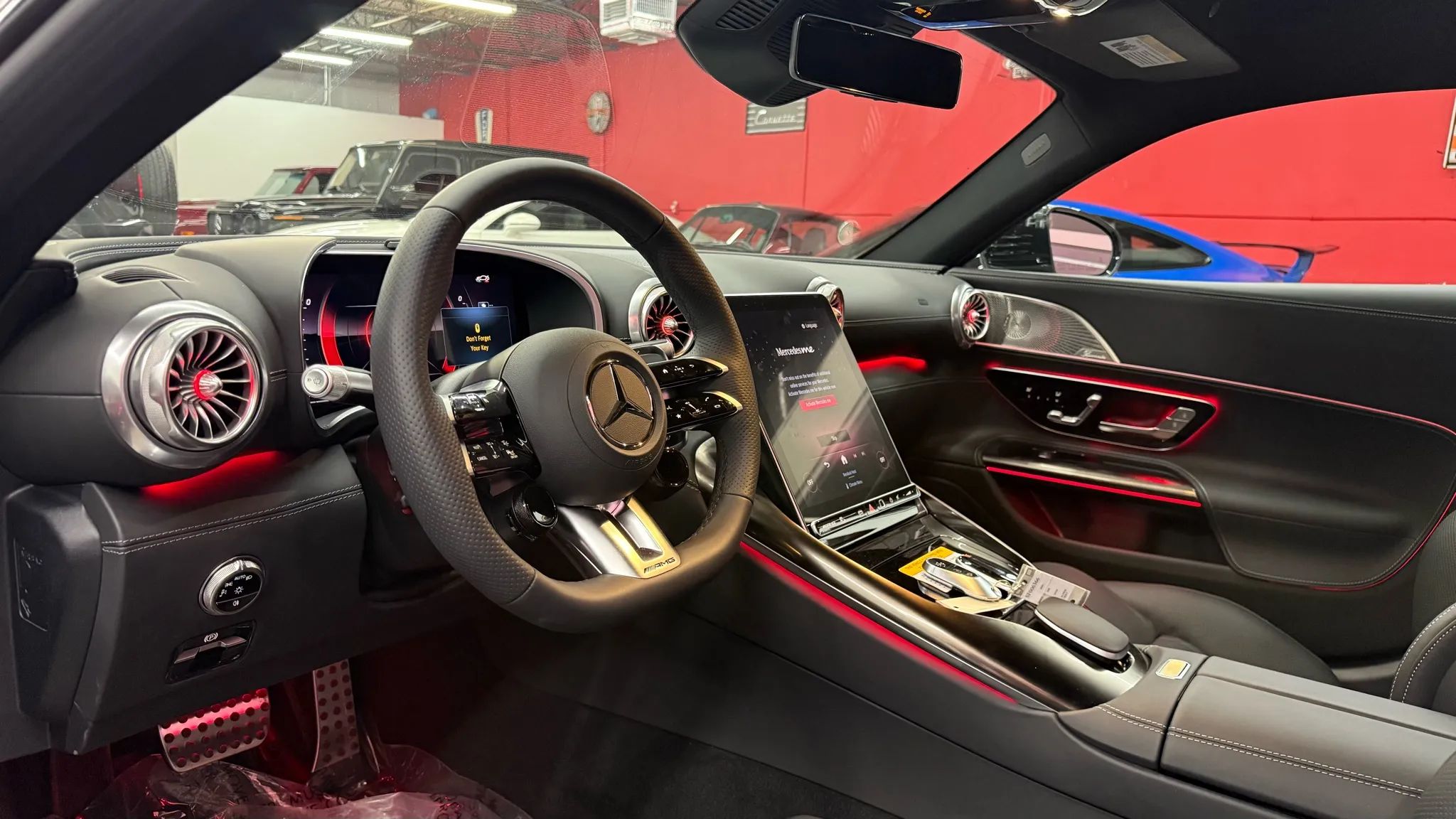 2025 Mercedes-Benz AMG GT Coupe 63 - Photo 13