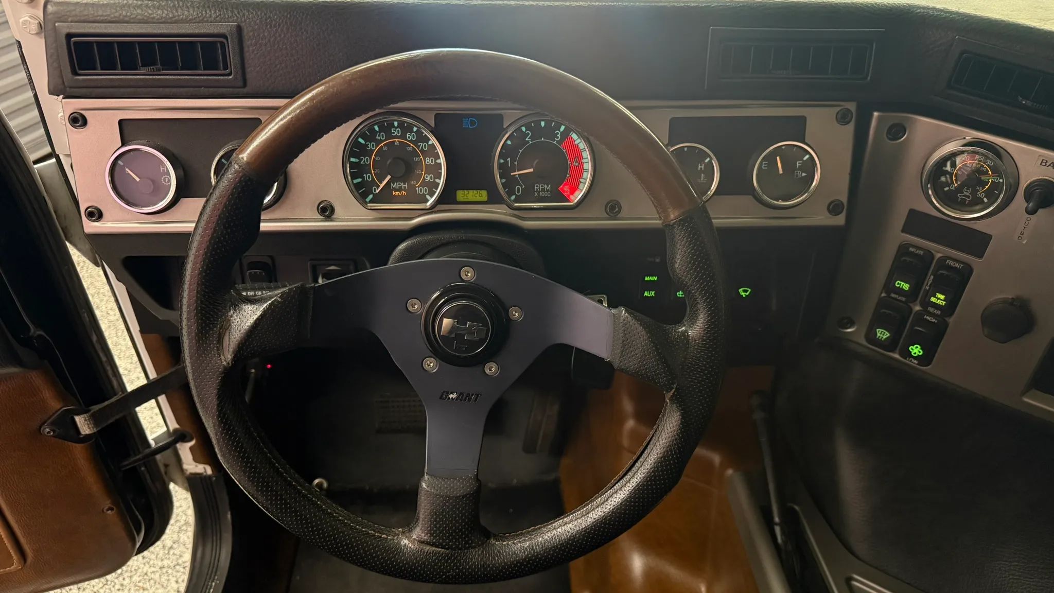 2006 Hummer H1 Base - Photo 13